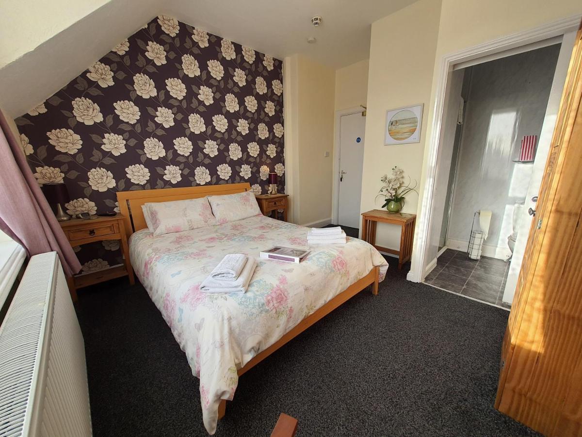 Caxton House Bed & Breakfast Skegness Dış mekan fotoğraf