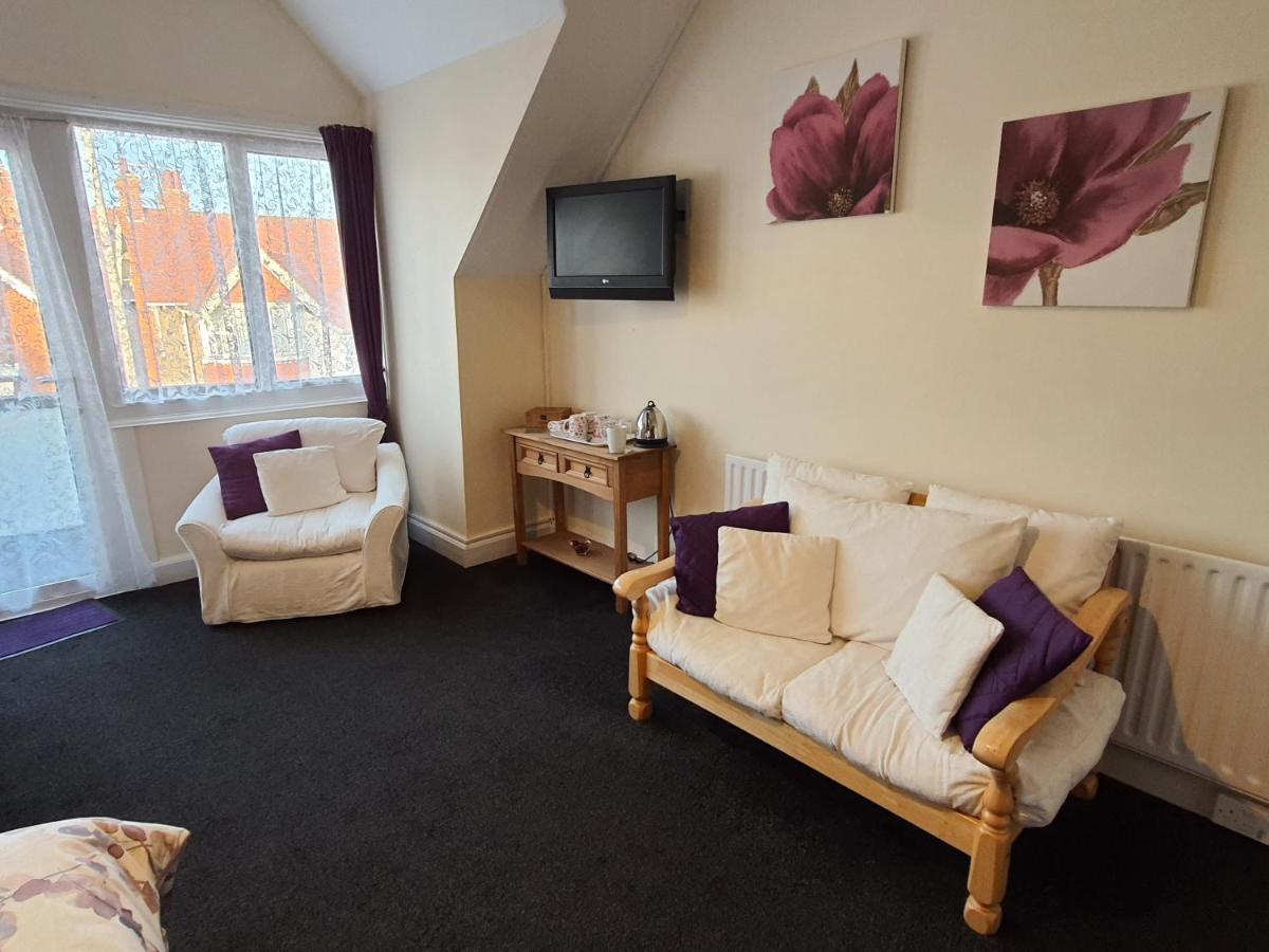 Caxton House Bed & Breakfast Skegness Dış mekan fotoğraf